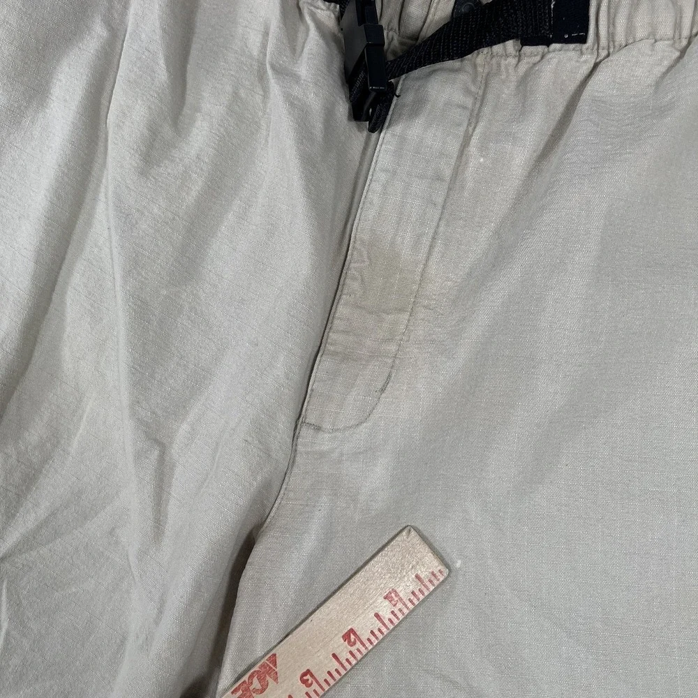 Eddie Bauer Shorts Mens XL Beige Elastic Waist Webbing Belt‎ Hiking Utility